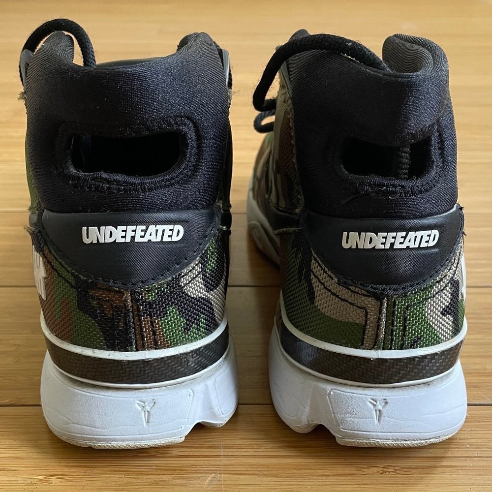 NIKE x UNDEFEATED KOBE 1 PROTRO SNEAKERS - Picture 3 of 8